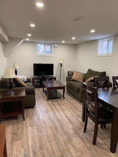 
                         Hillcroft Street Units                                                    